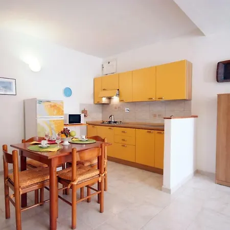 דירה Serenity - 2 Posti Auto - In E In Centro *