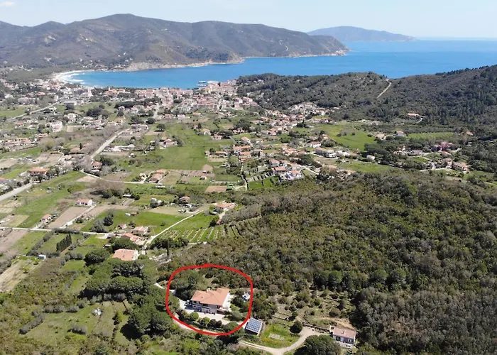 Serenity - 2 Posti Auto - In E In Centro アパート *