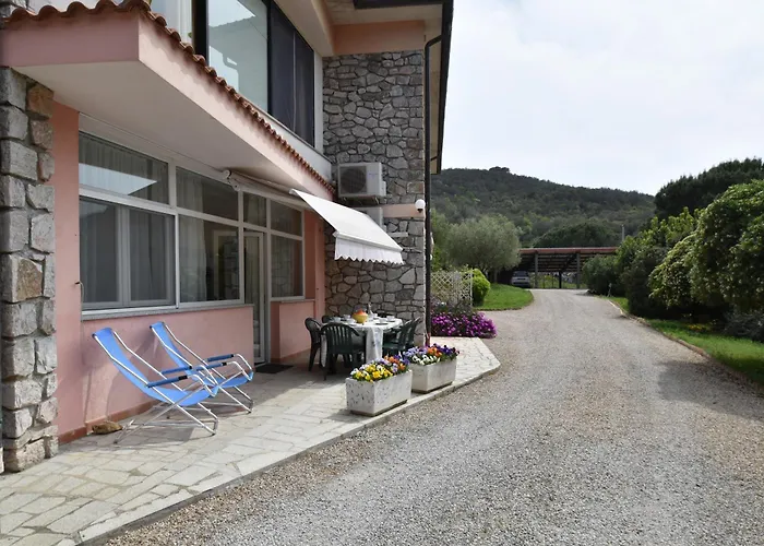 公寓 Serenity - 2 Posti Auto - In E In Centro 坎普码港