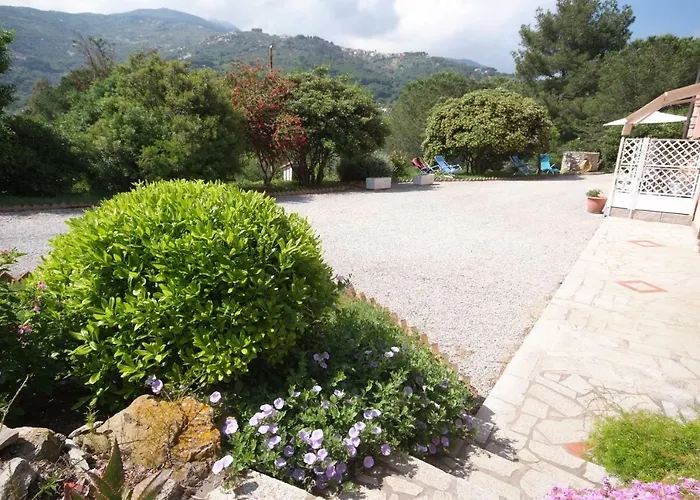 アパート Serenity - 2 Posti Auto - In E In Centro