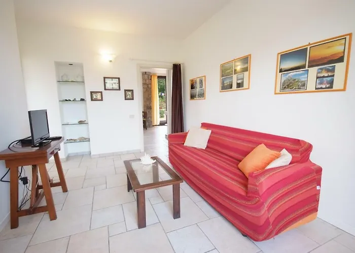 Serenity - 2 Posti Auto - In E In Centro アパート *