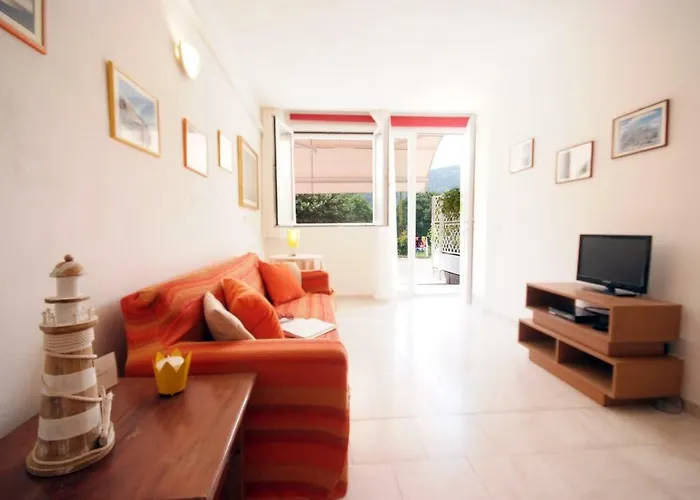 Serenity - 2 Posti Auto - In E In Centro 公寓 坎普码港