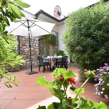 아파트 Serenity - 2 Posti Auto - In E In Centro