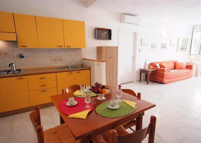 아파트 Serenity - 2 Posti Auto - In E In Centro *