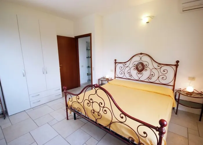 Serenity - 2 Posti Auto - In E In Centro *